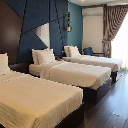 Azalea Parkview Hotel Vientiane Exterior photo